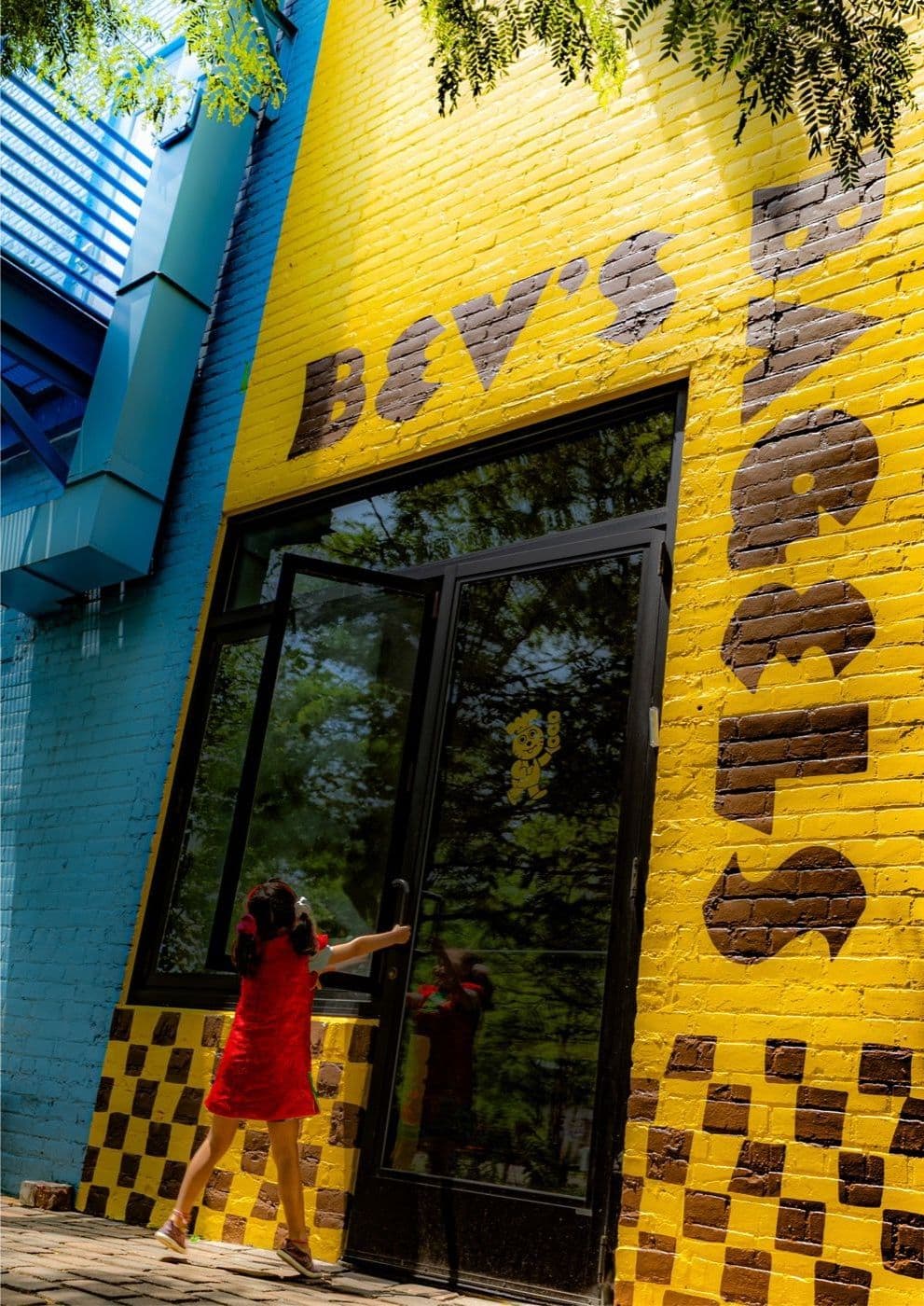Bev's Bagels Detroit storefront — yellow-brick exterior
